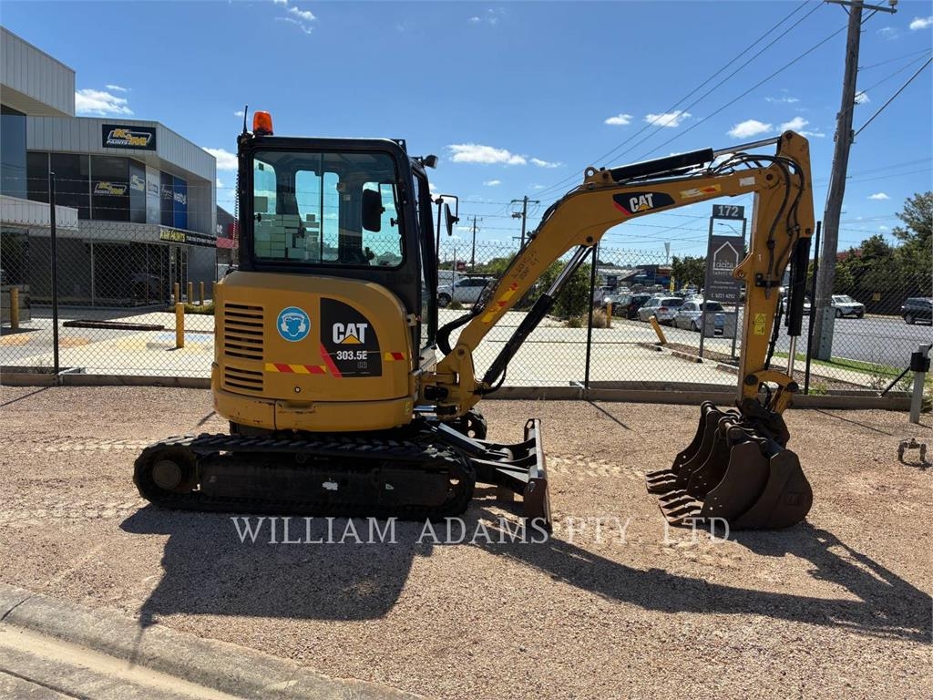 CAT 303.5 E CR image 9