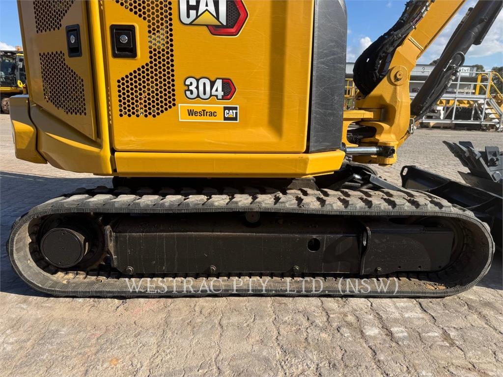 CAT 304 image 10