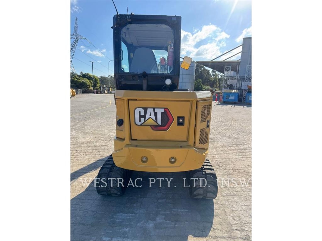 CAT 304 image 7