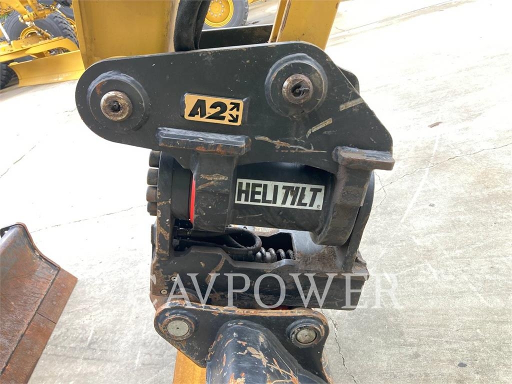 CAT 305-07CR image 12