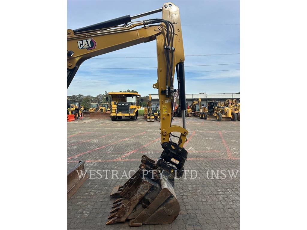 CAT 306 image 10