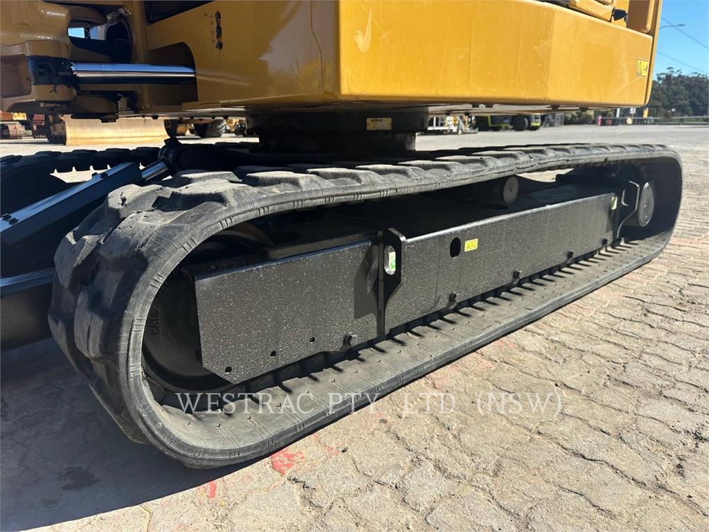 CAT 306 image 10