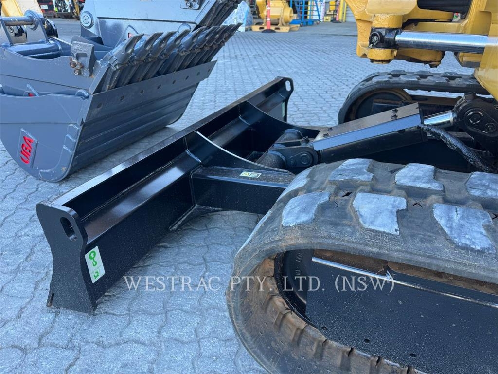 CAT 306 image 12