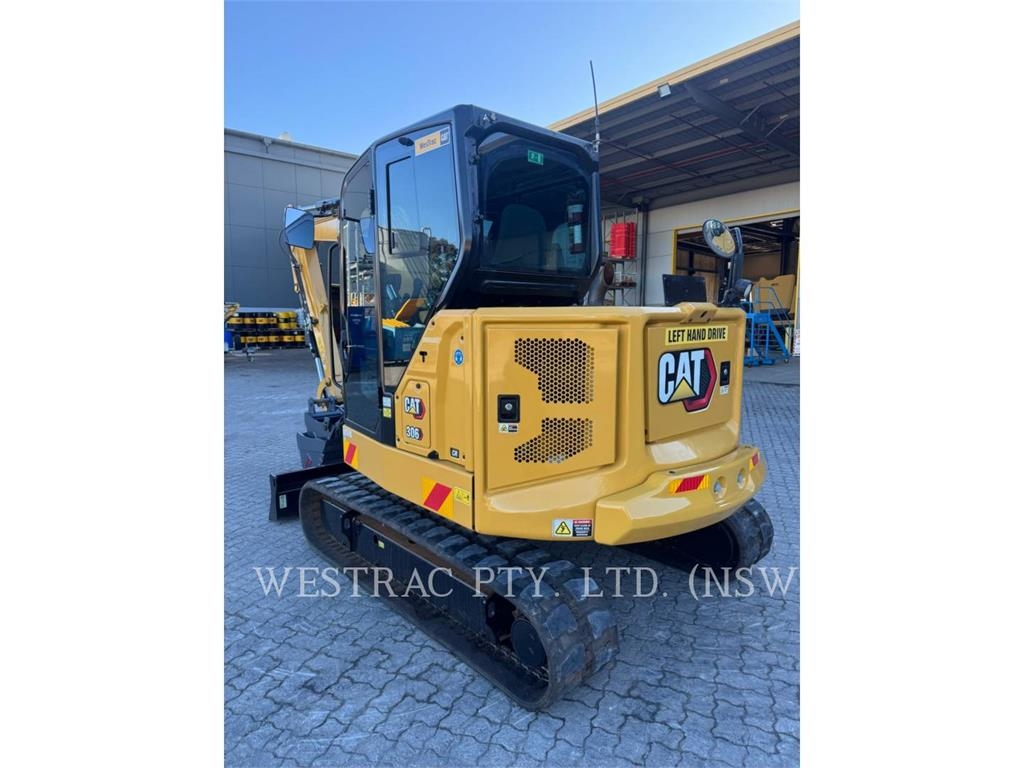 CAT 306 image 3