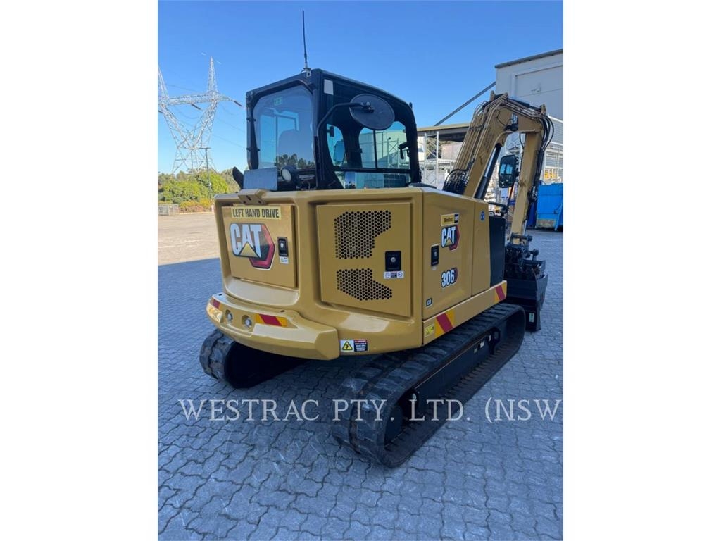 CAT 306 image 4