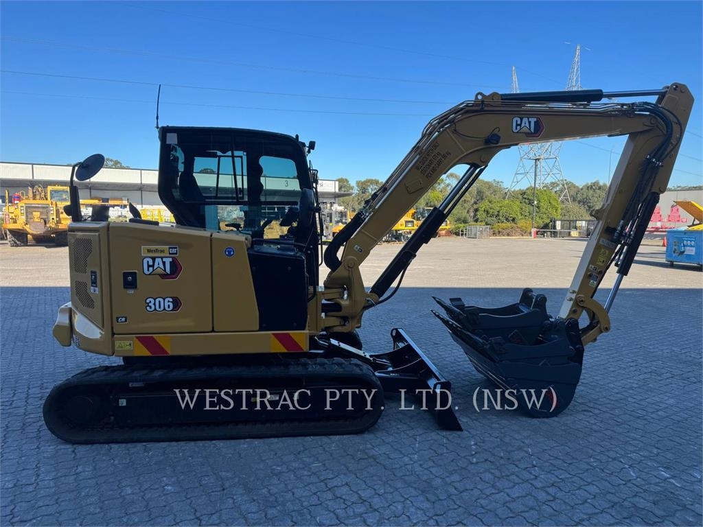 CAT 306 image 6