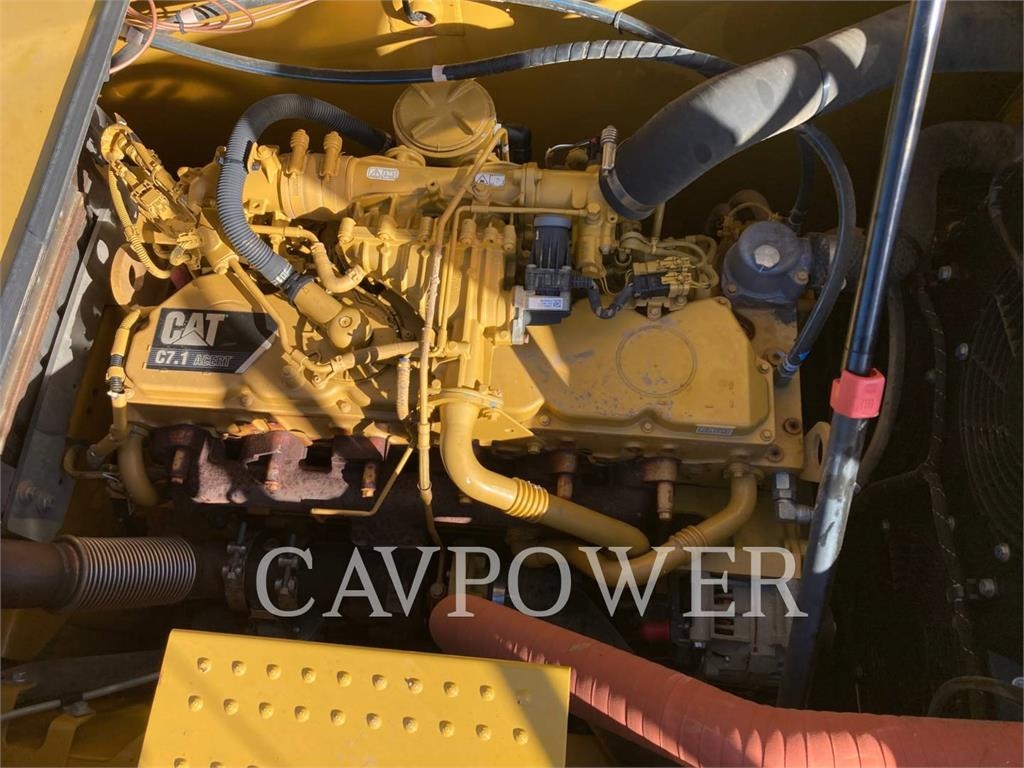 CAT 323-07 image 7