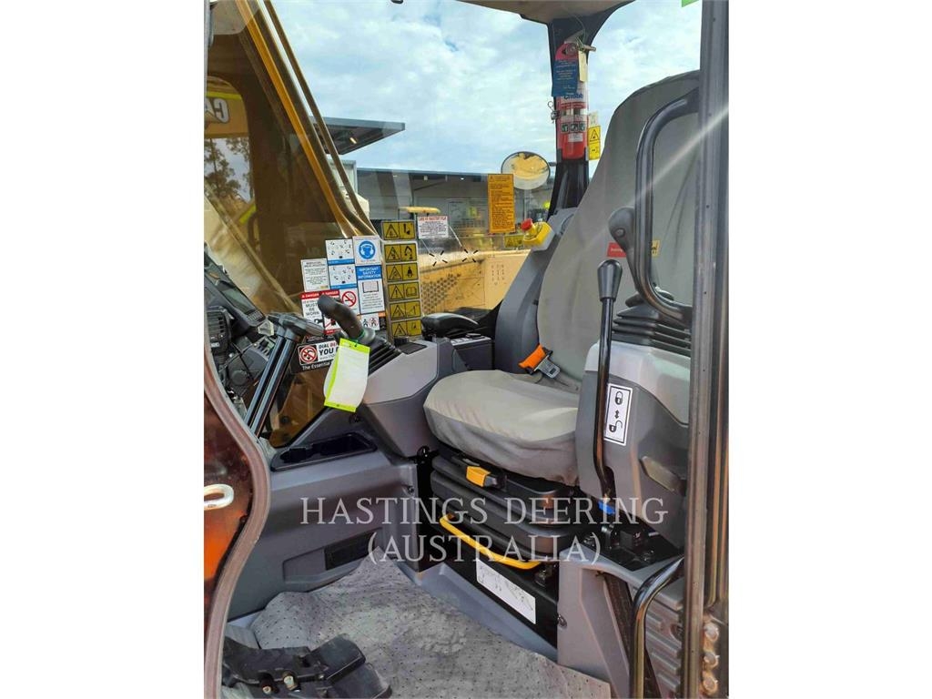 CAT 310-07 image 11