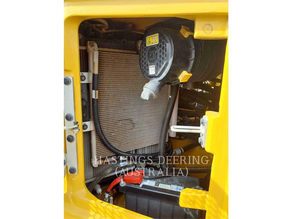 CAT 310-07 image 9