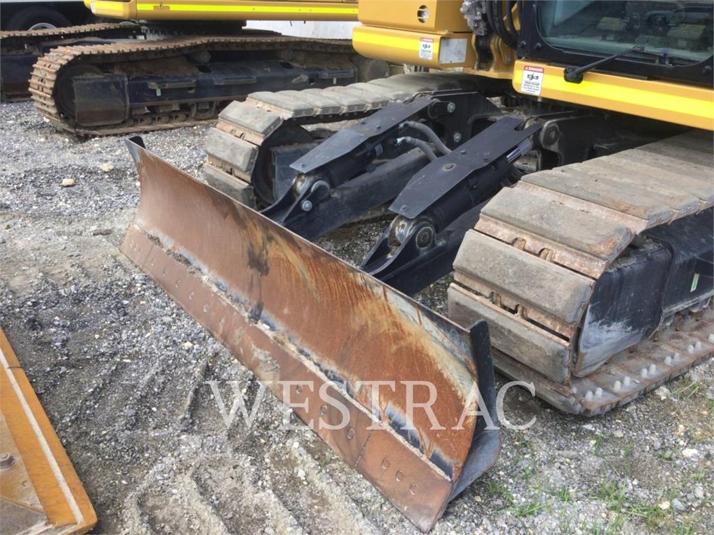 CAT 313 image 12