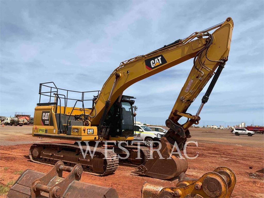CAT 320-07- 3D image 11
