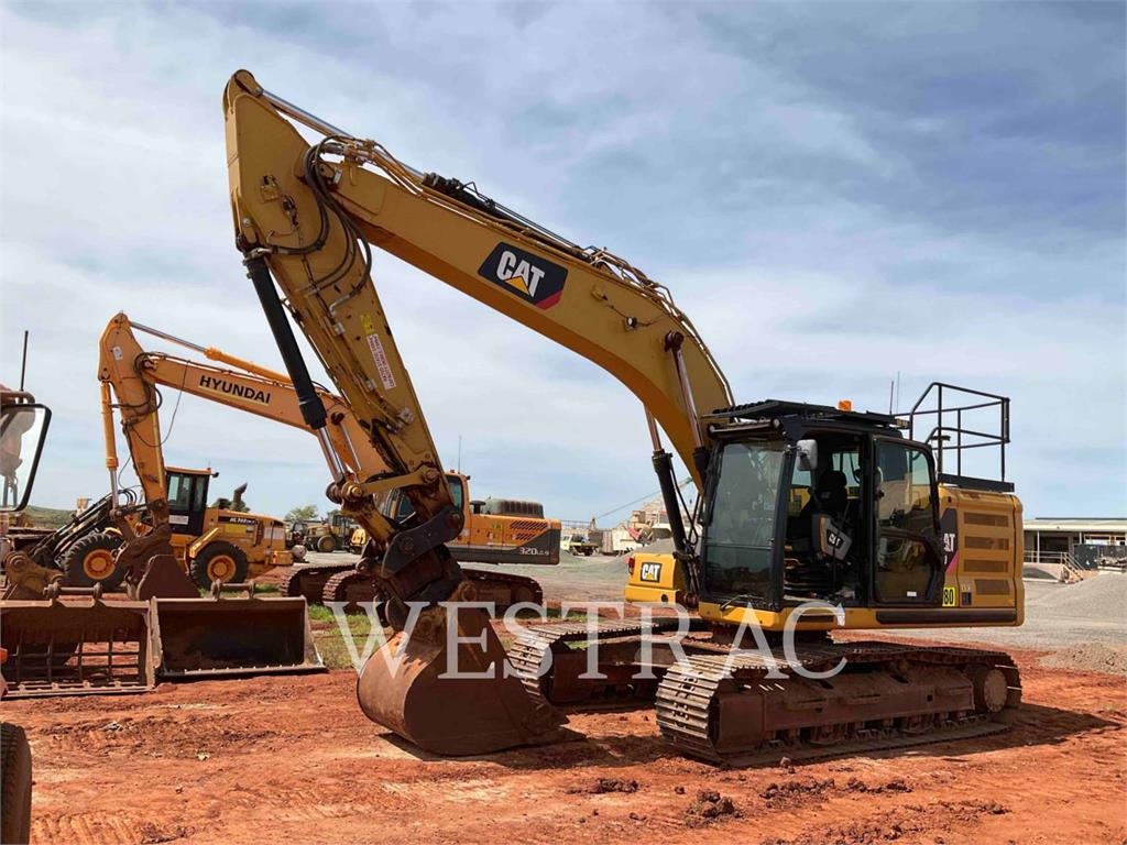 CAT 320-07- 3D image 12