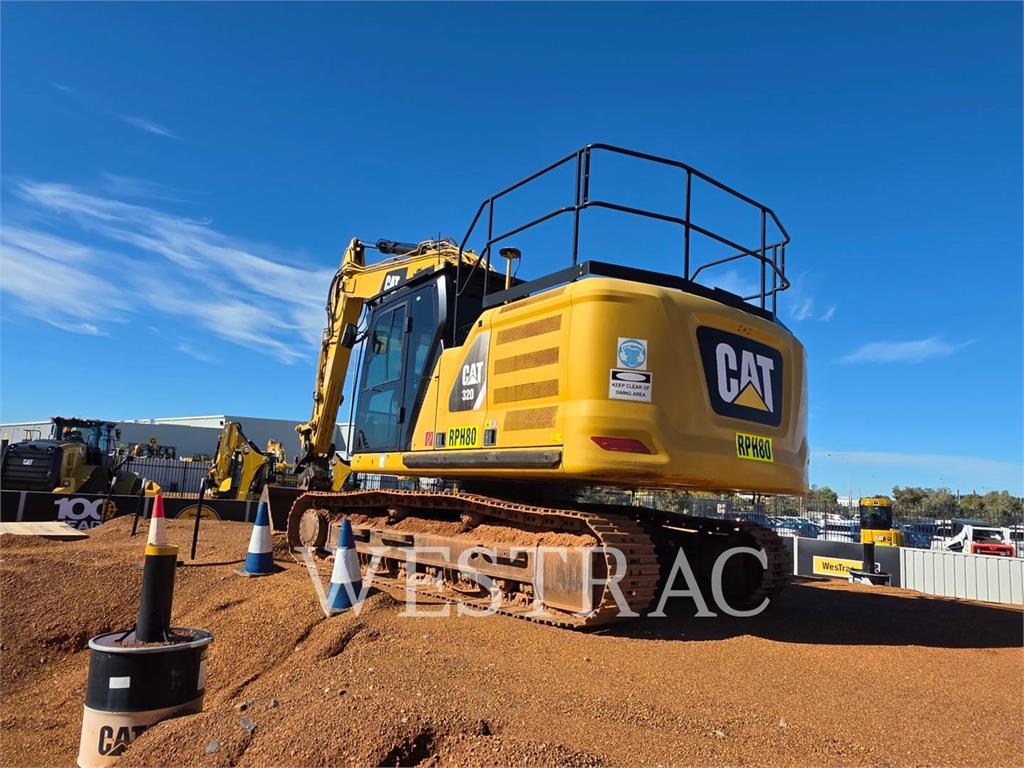 CAT 320-07- 3D image 4