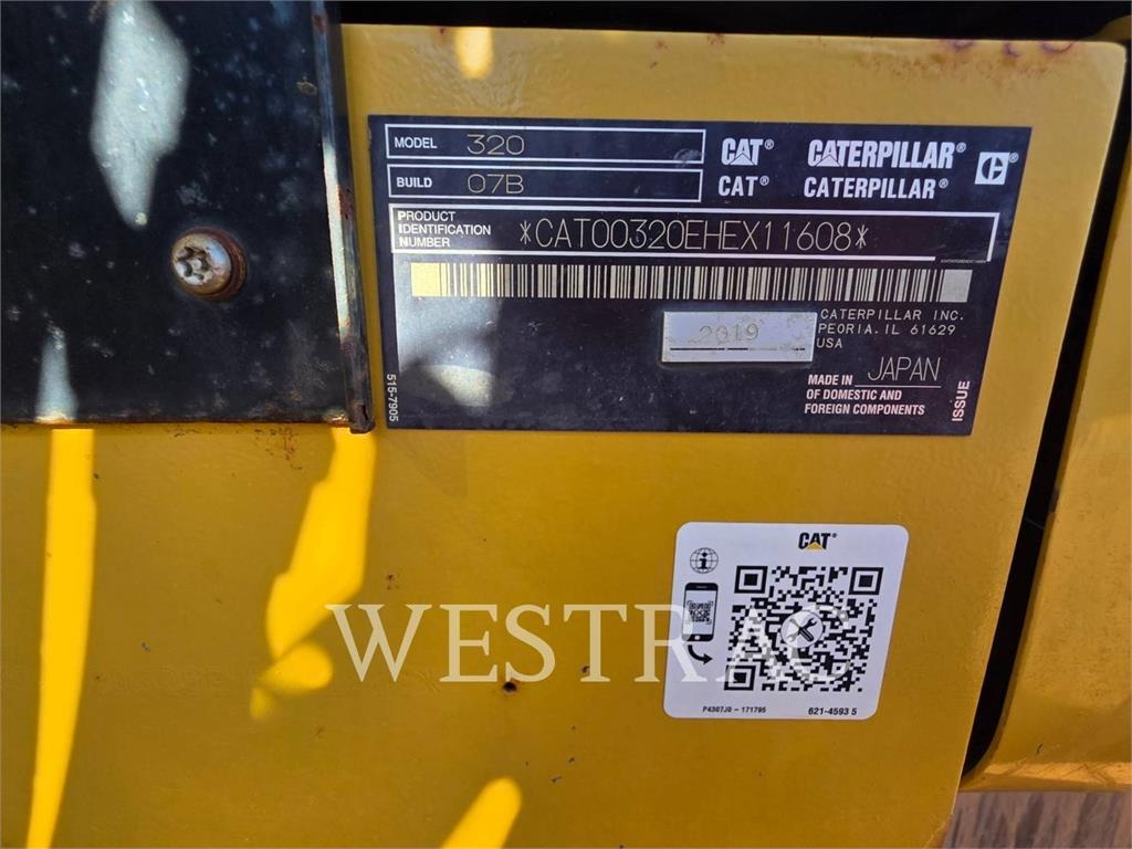 CAT 320-07- 3D image 6