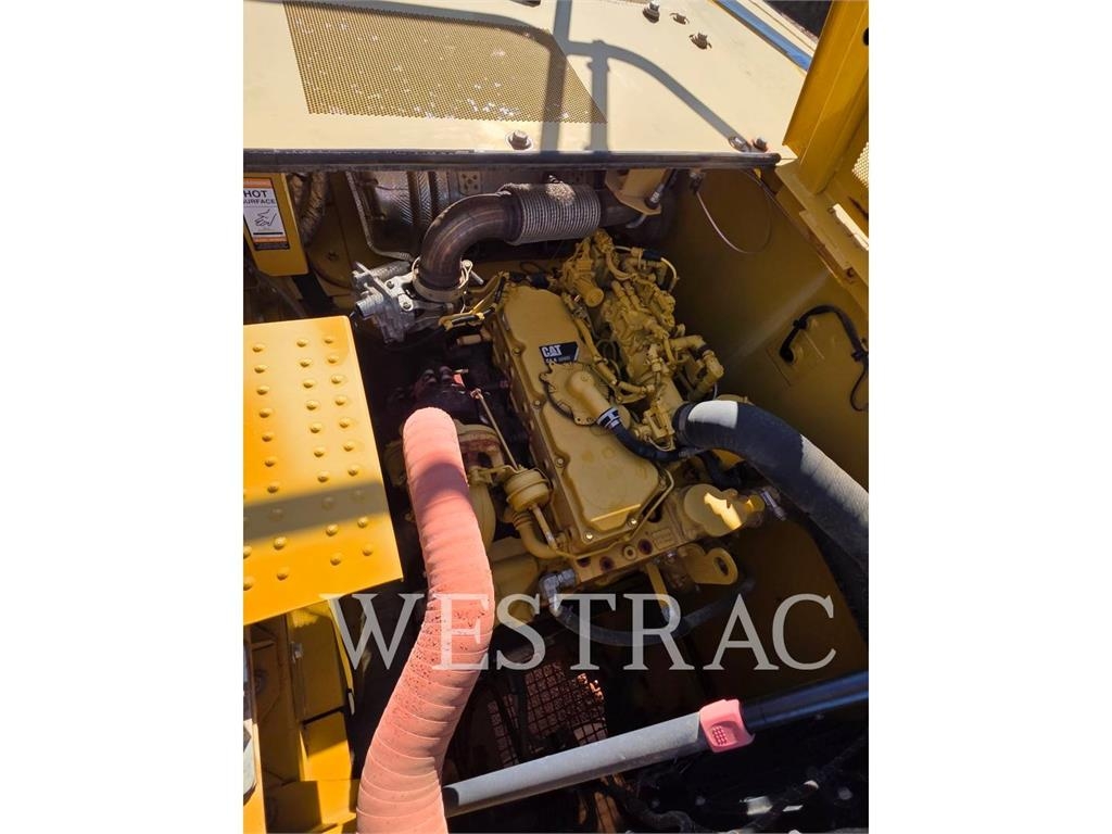 CAT 320-07- 3D image 7