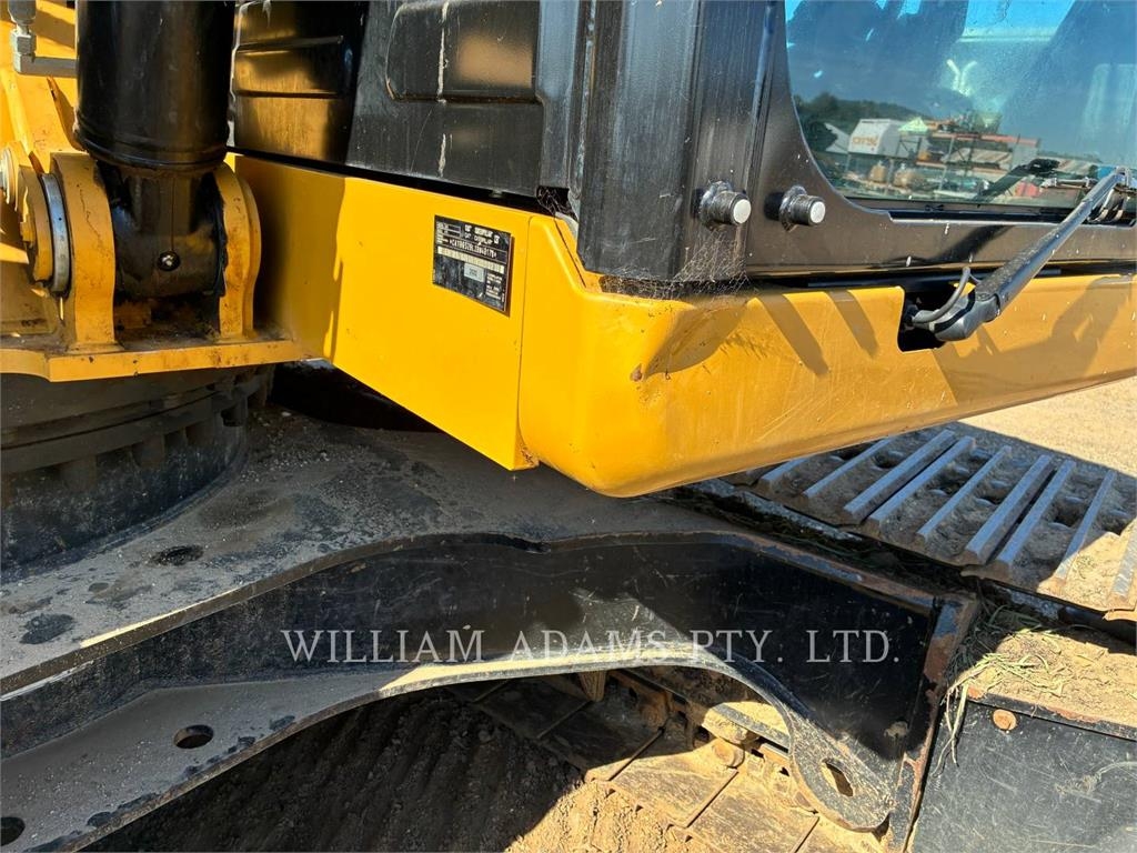 CAT 320-07E image 6