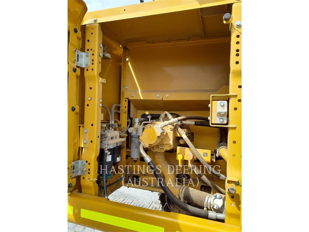 CAT 320-07 image 12