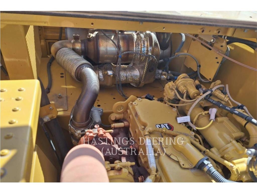 CAT 320-07 image 7