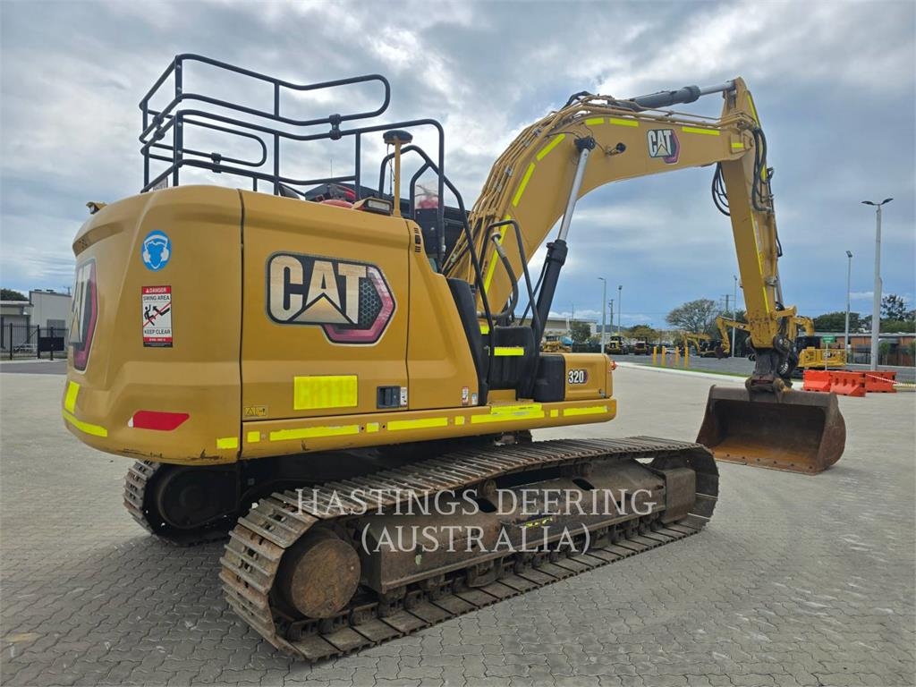 CAT 320-07 image 3