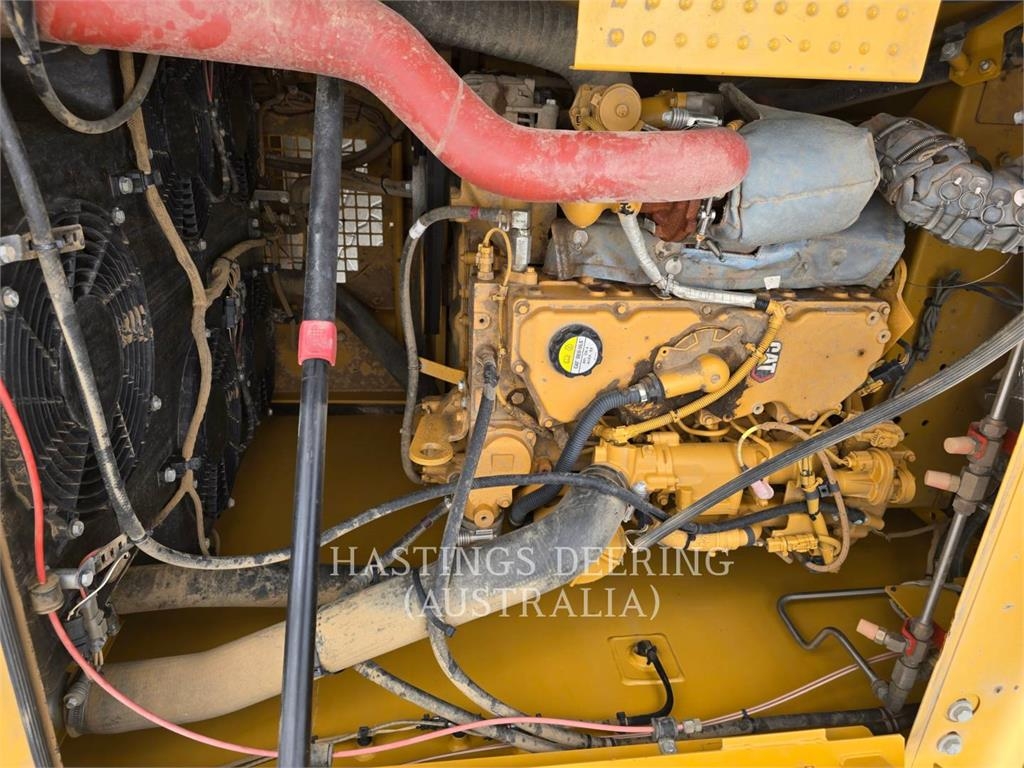 CAT 320-07 image 7