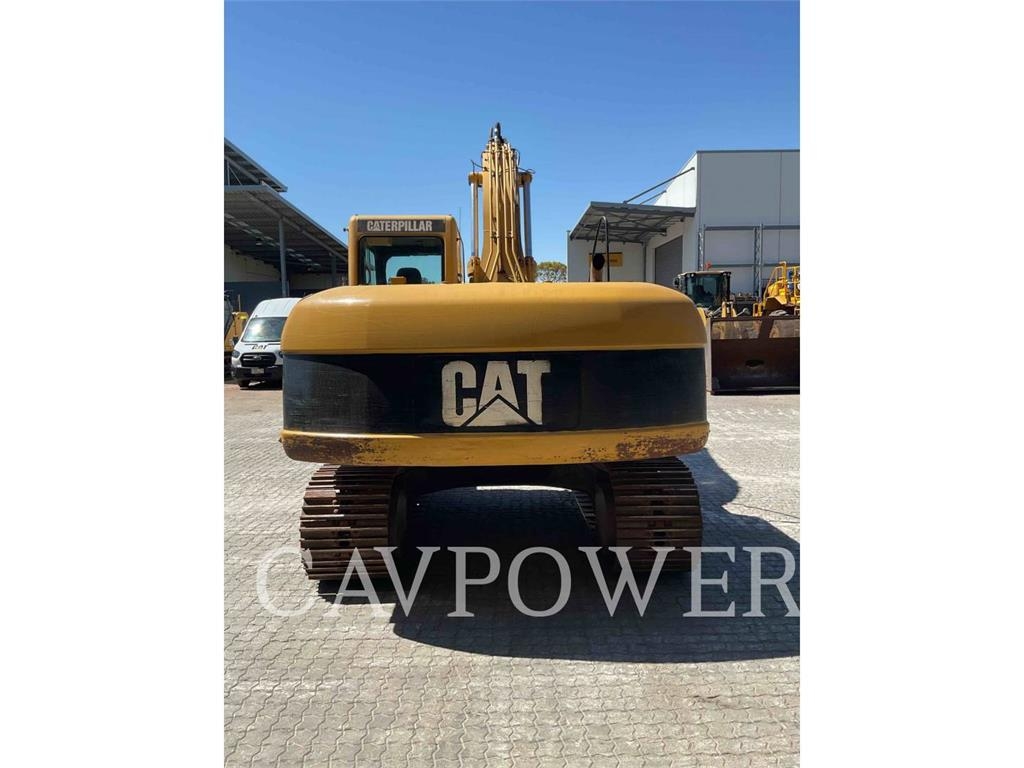 CAT 320C image 11