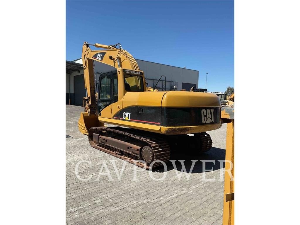 CAT 320C image 4