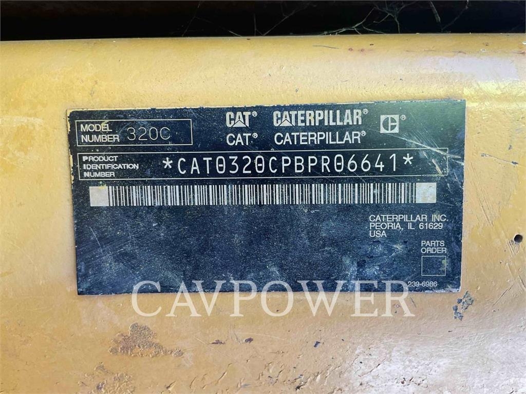 CAT 320C image 6