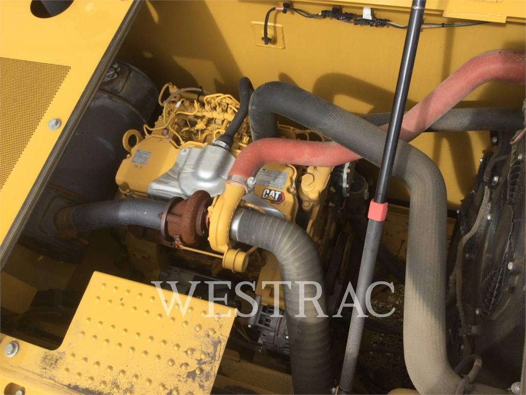 CAT 320 GC image 7