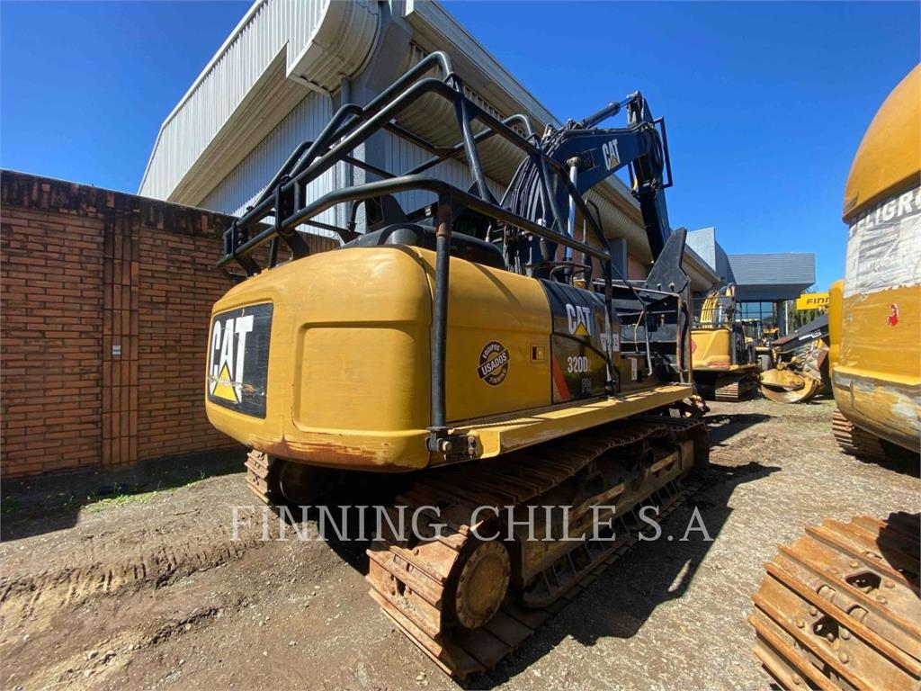 CAT 320D2FMLL - Log Loaders - Forestry - CATERPILLAR WORLDWIDE
