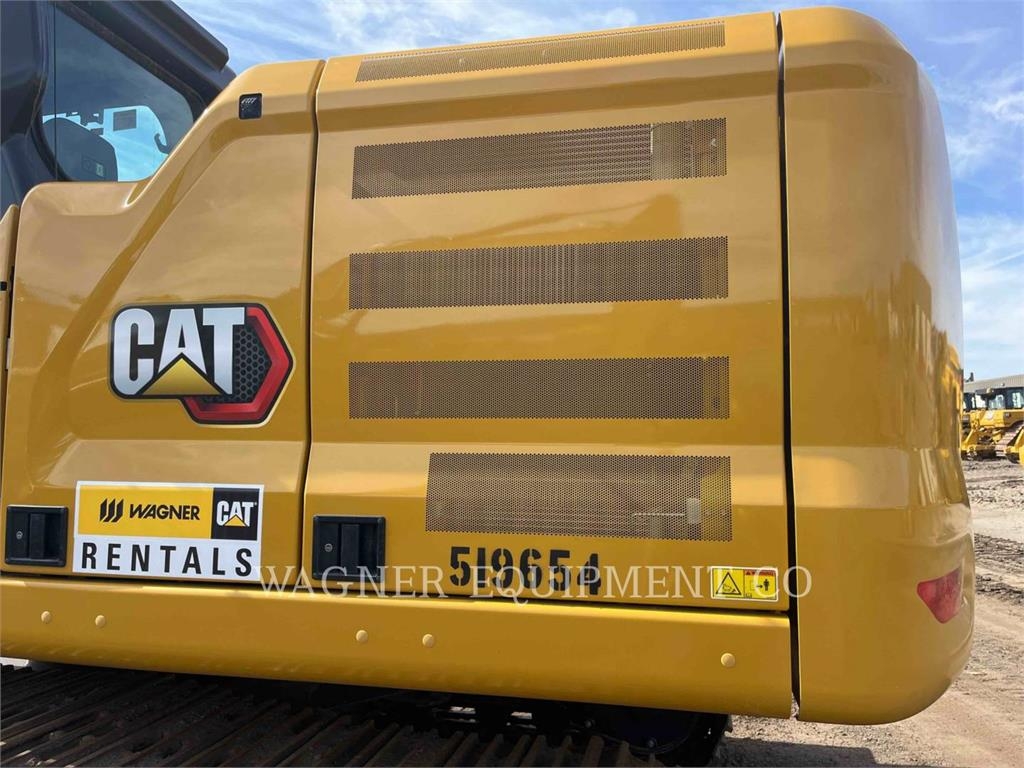 2024 CAT 323 For Sale - 256,000 USD | Cat Used