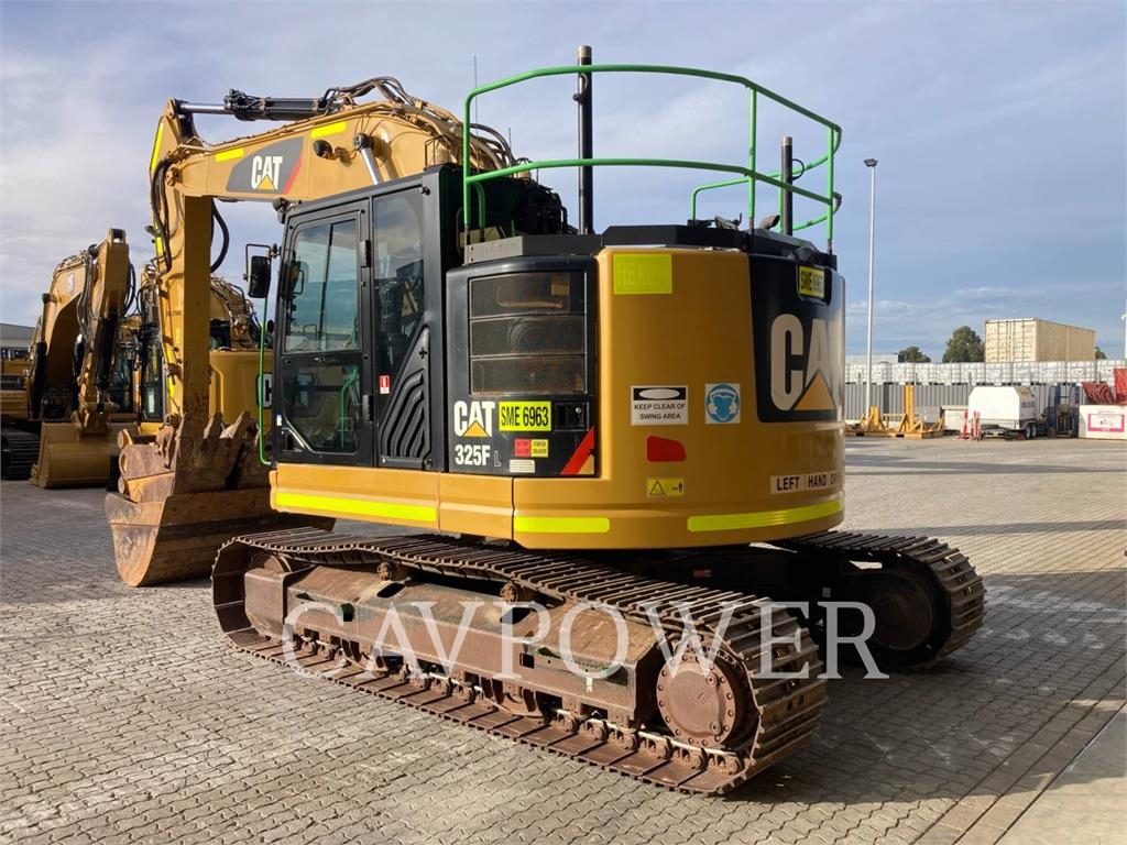 CAT 325FLCR image 4