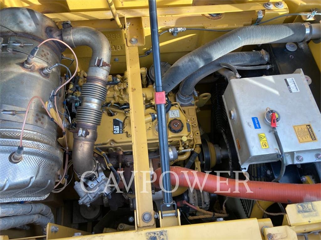 CAT 325FLCR image 7