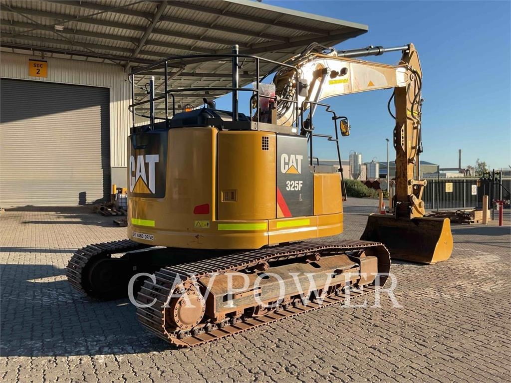 CAT 325FLCR image 3