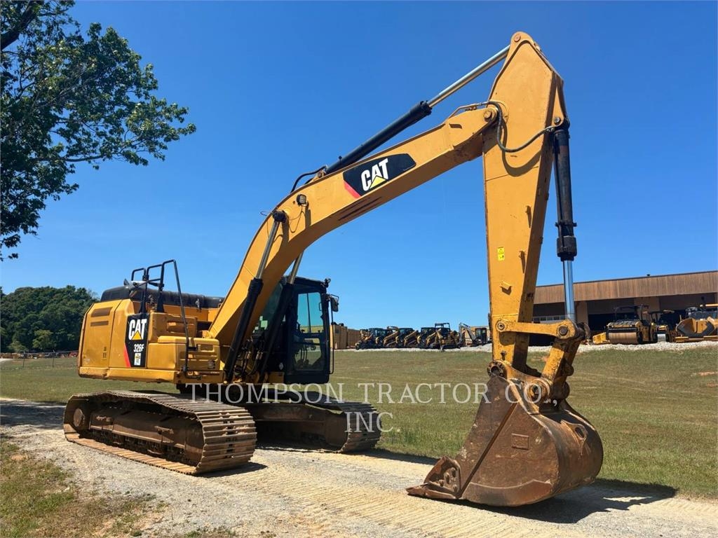 CAT 326FL - 大型油圧ショベル12t以上（パワーショベル・ユンボ 