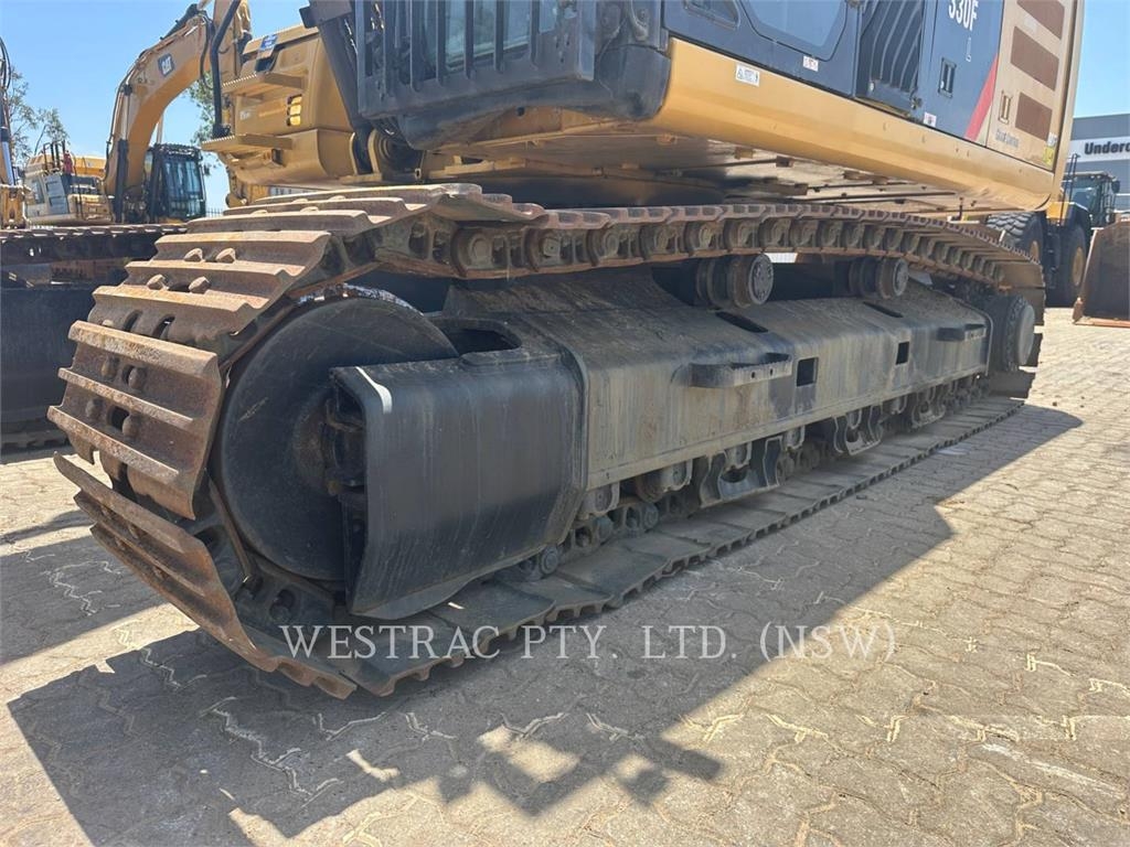 CAT 330F image 12