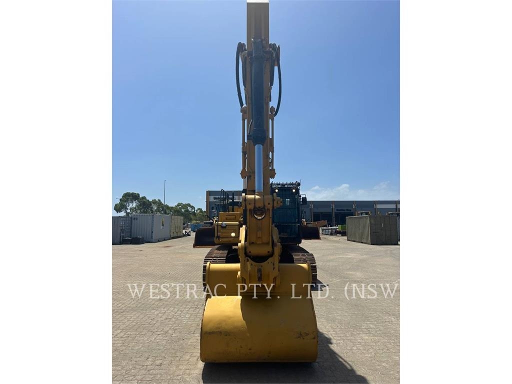 CAT 330F image 7