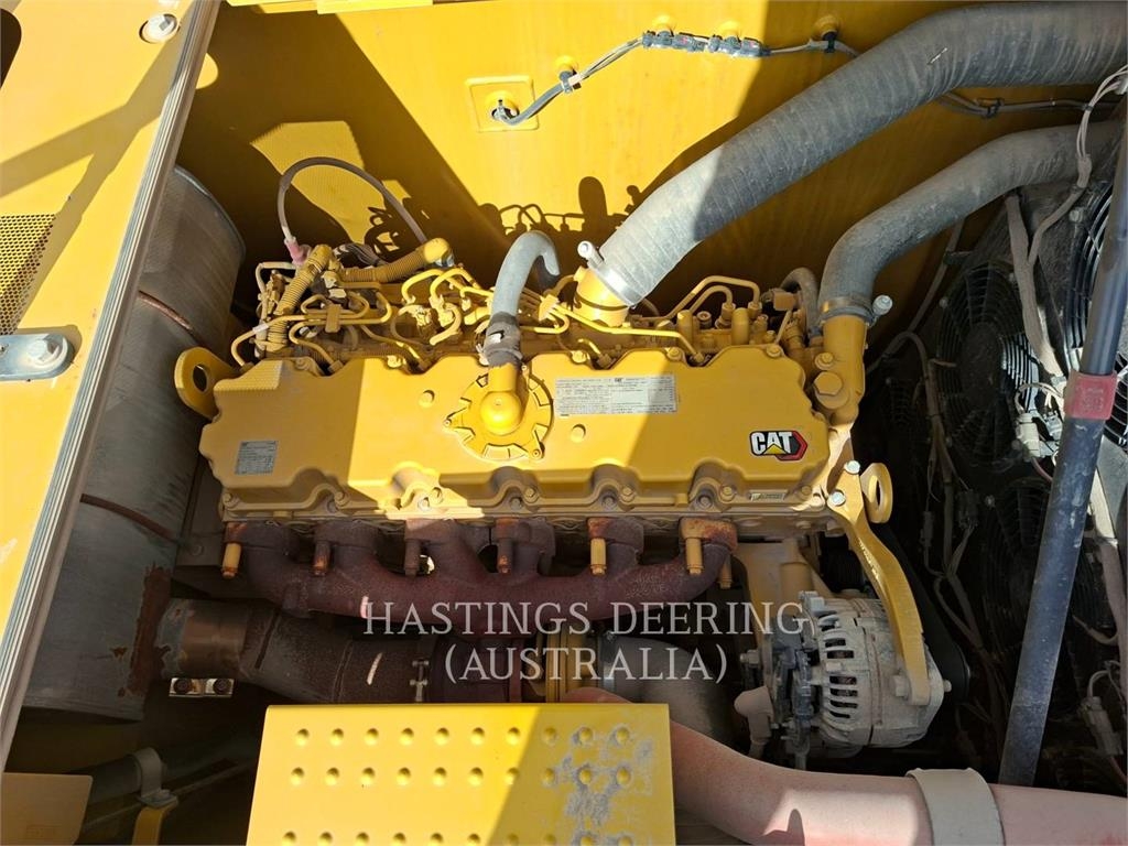 CAT 330-07GC image 7