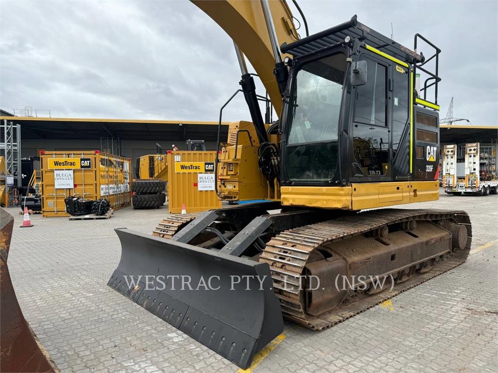 CAT 335FLCR image 2