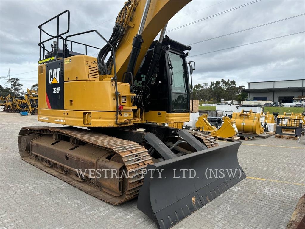 CAT 335FLCR image 4