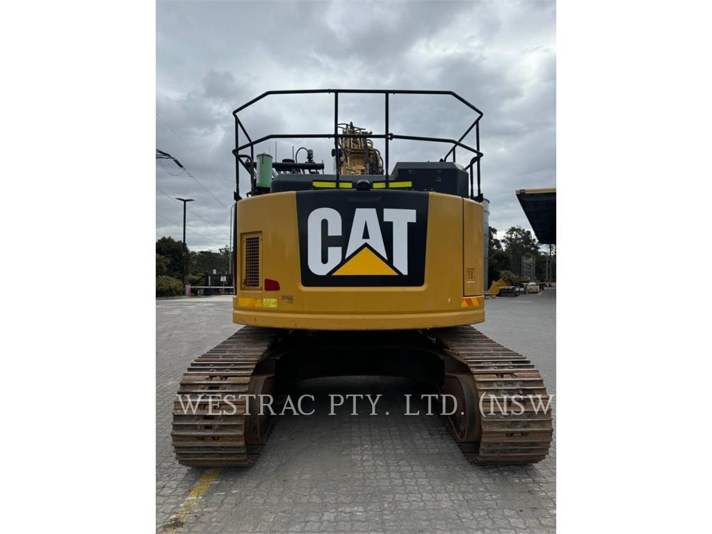 CAT 335FLCR image 7