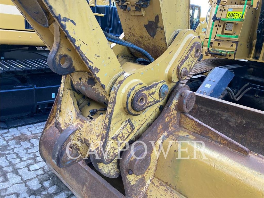 CAT 335FLCR image 11
