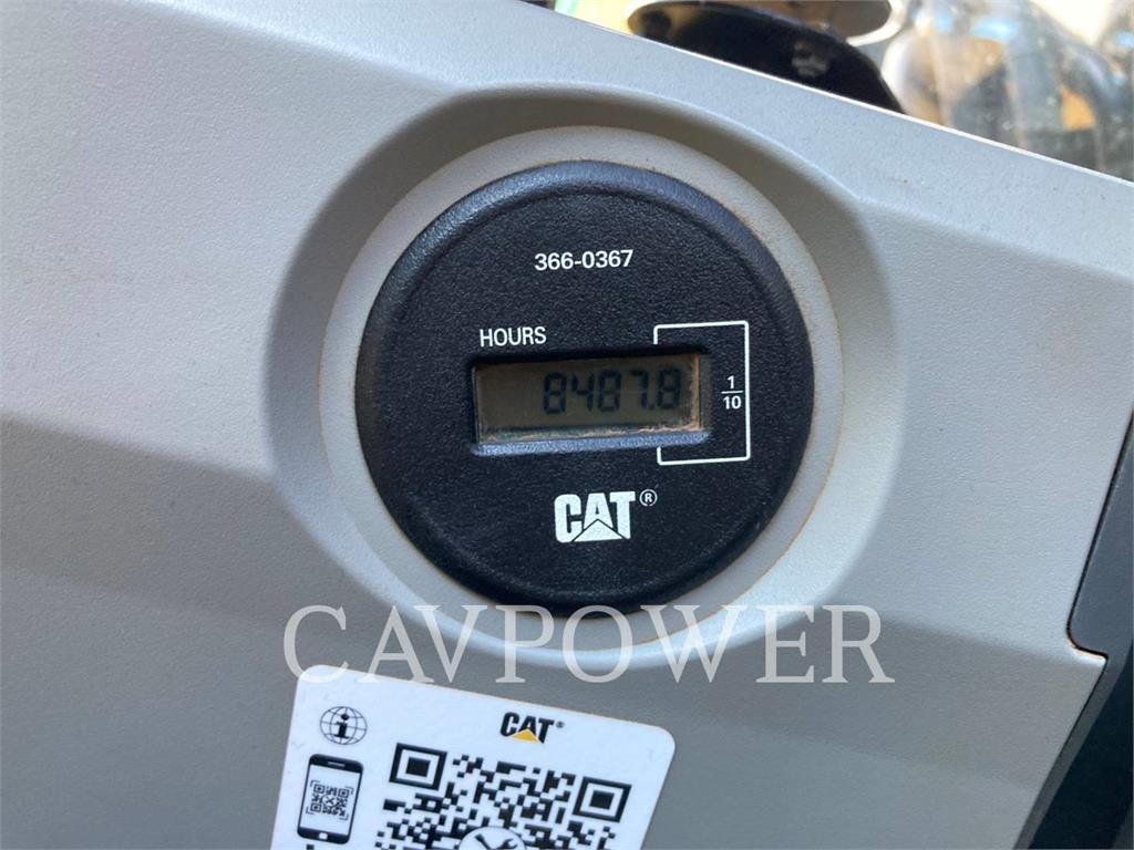 CAT 335FLCR image 5