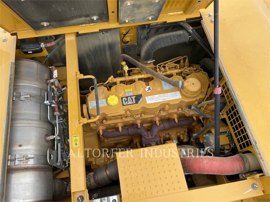 京商　油圧ショベル　Cat 336 京商 1/24 RC CAT 建機シリーズ 336 Excavator (エクスカ