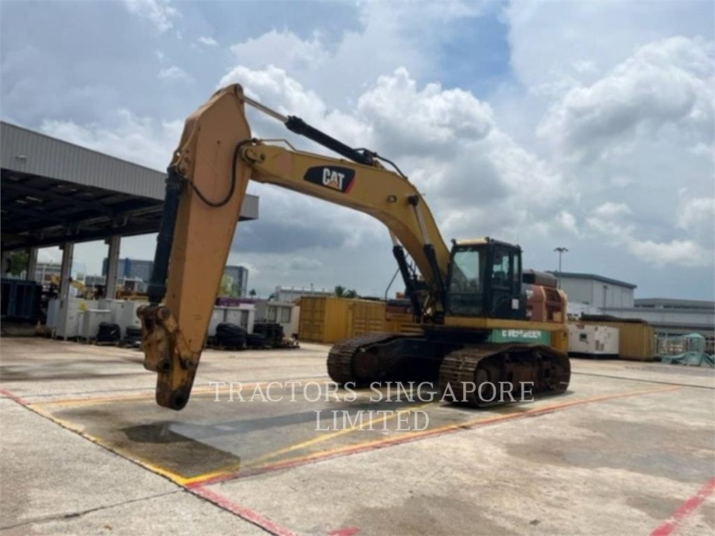 CATERPILLAR WORLDWIDE