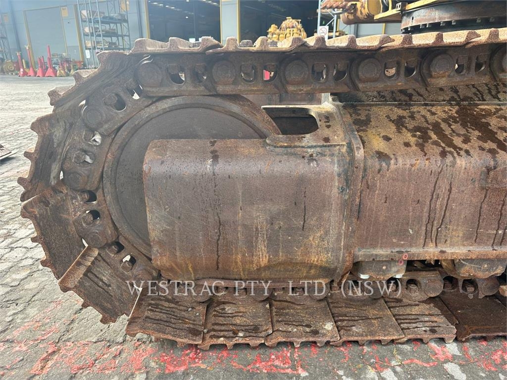 CAT 336F image 10