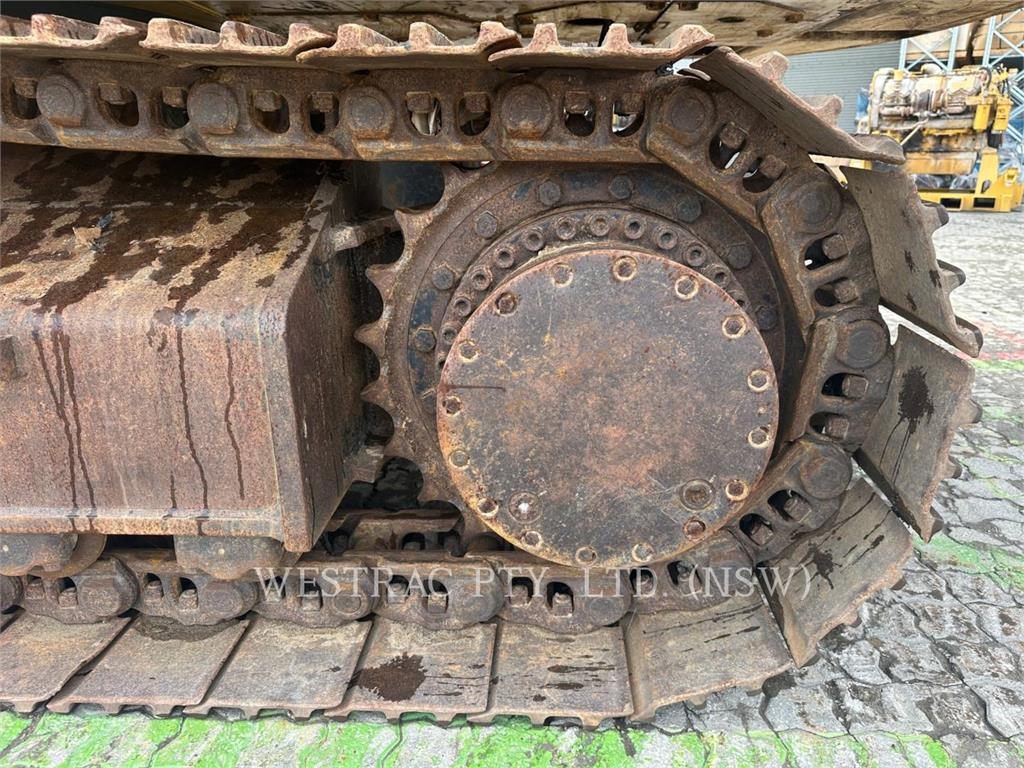 CAT 336F image 12