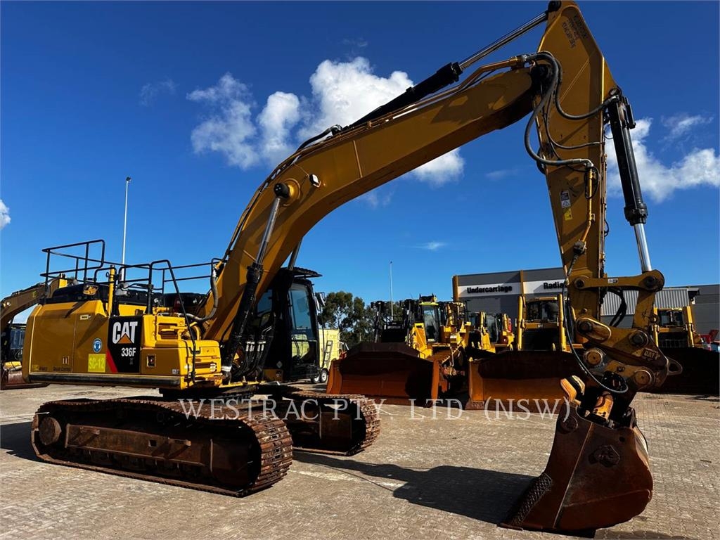 CAT 336FL image 2