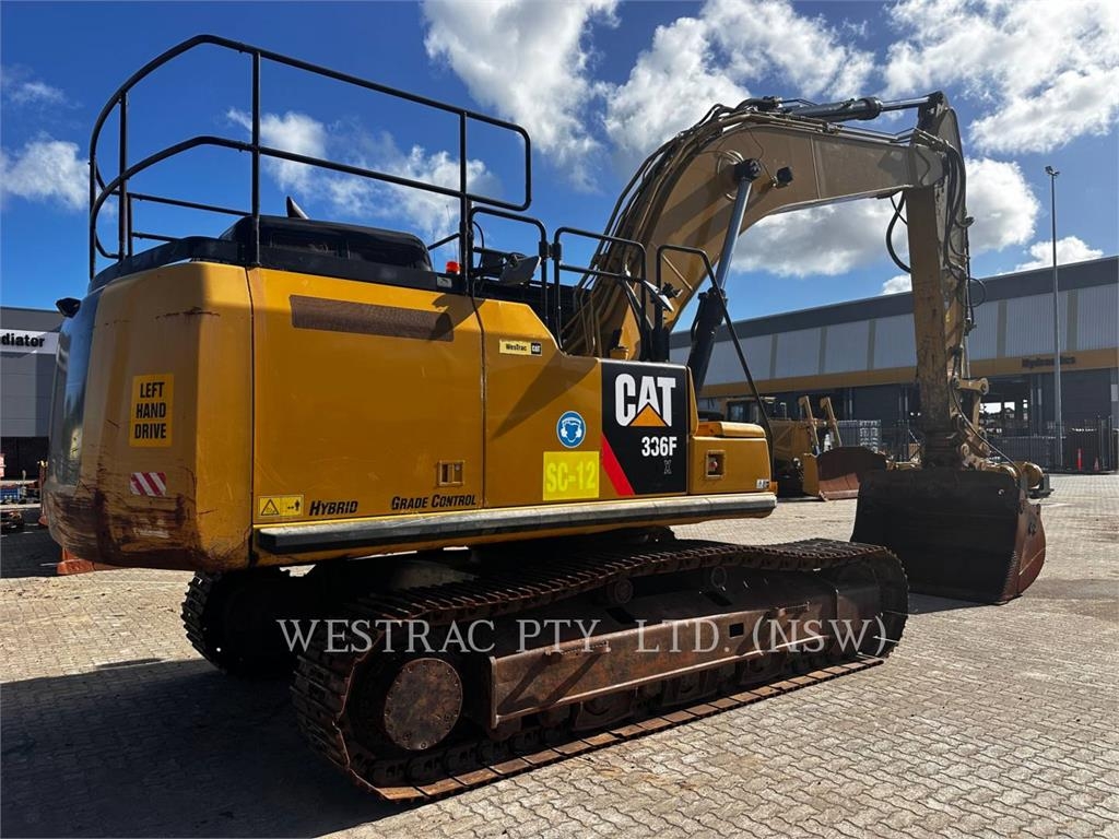 CAT 336FL image 3