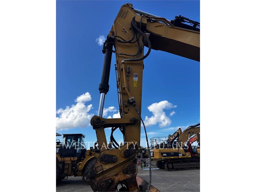 CAT 336FL image 8