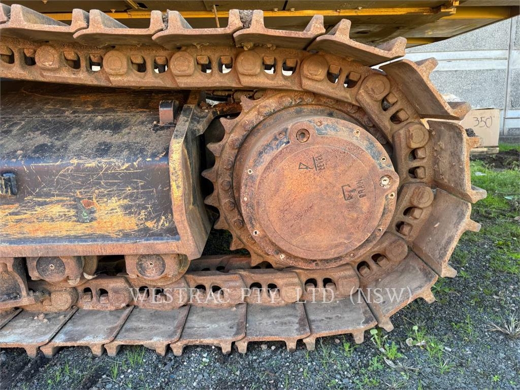CAT 350 image 11